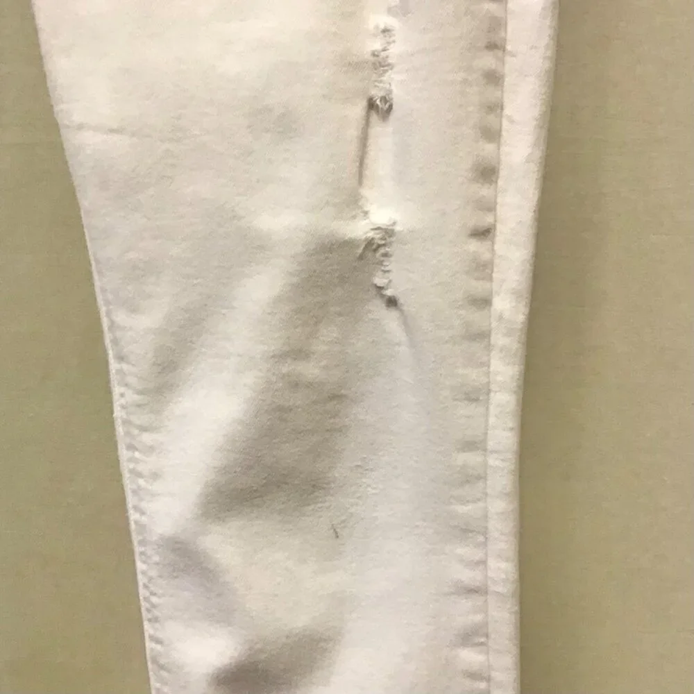 Pistola 30 Jennifer Skinny Distressed Women’s Jeans White P6822FTN-WAK Tiny Spot